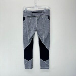 Lululemon Pace Rival Cropped Women Capri Leggings Grey 6 Athletic Performance